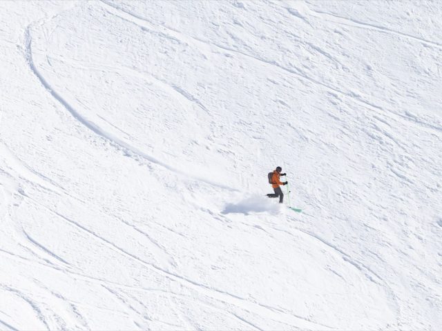 Meilleurs accessoires splitboard indispensables en randonnée